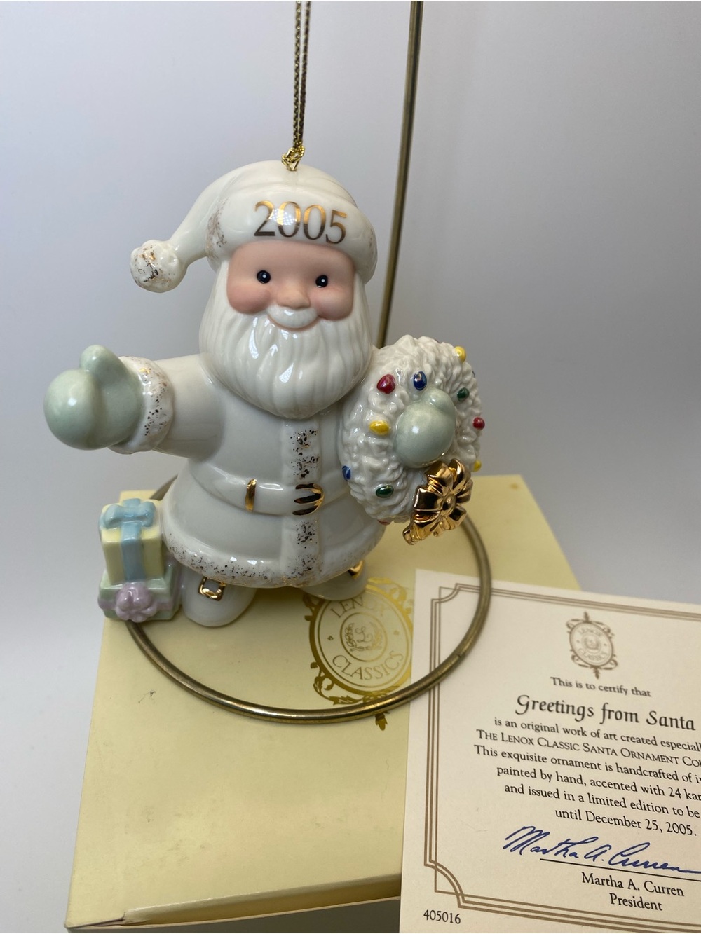 Lenox White Santa 2005 Ornament with Wreath and Pastel Gifts